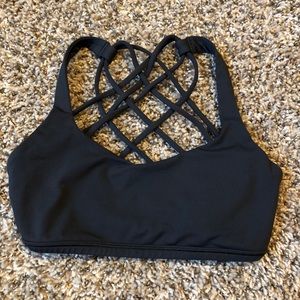 Lululemon sports bra